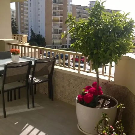 Junakatu 46 * Fuengirola